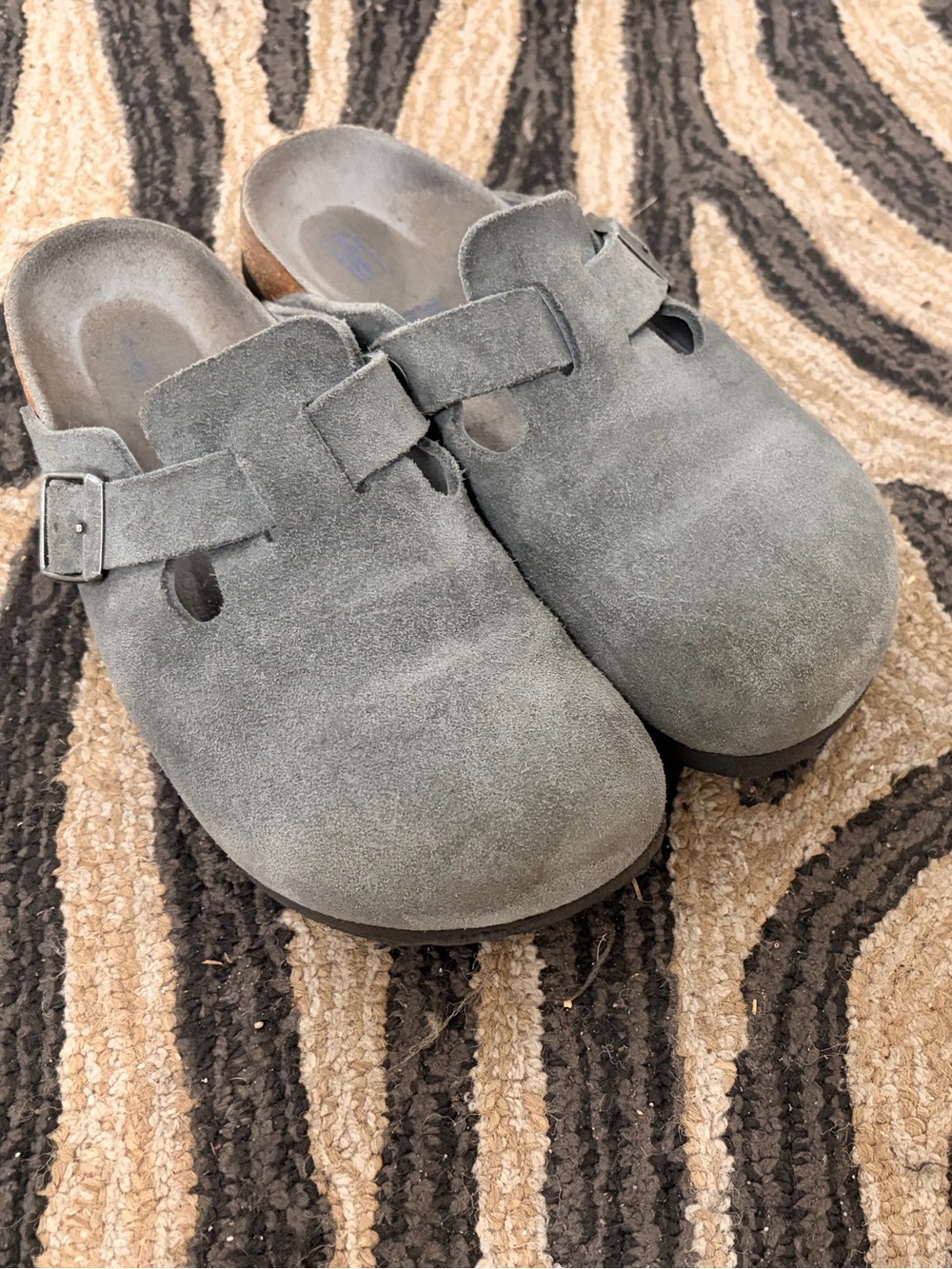 Birkenstock Boston Gray Suede Clogs Women’s Size 7 SFB Narrow